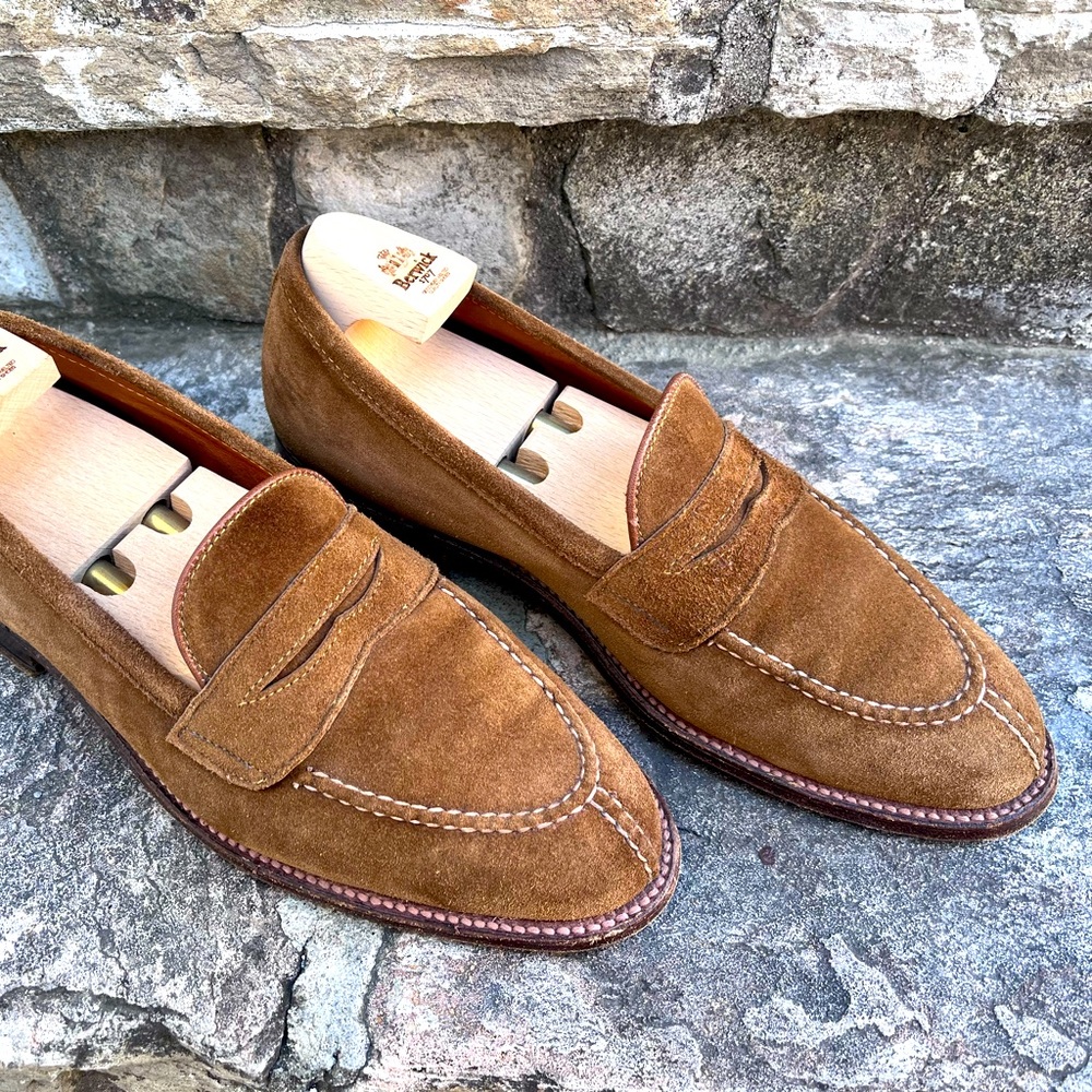 Alden X Brogue Norwegian Split Toe Snuff Suede Loafer size 9B/D